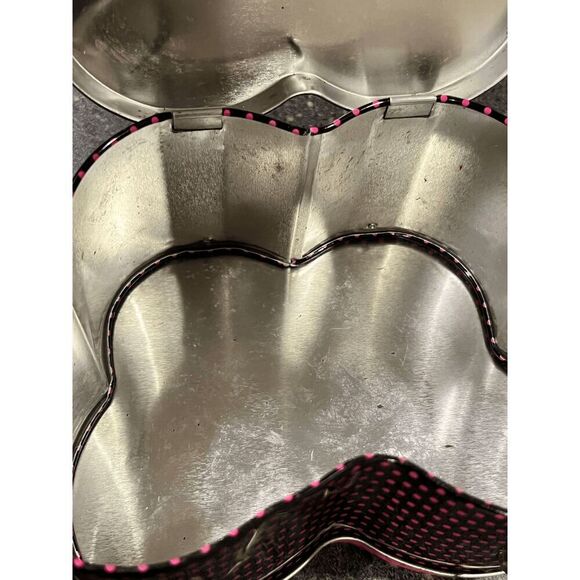 Hello Kitty Mini Tin Box - Picture 10 of 12